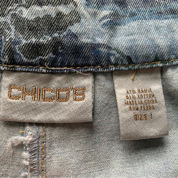 womens Chico’s straight-leg capris - Picture 8 of 8